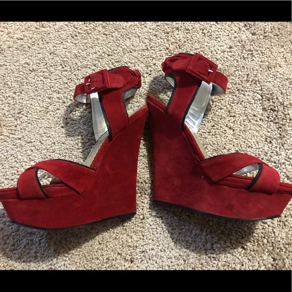 Bebe wedge platform heels - Picture 2 of 3